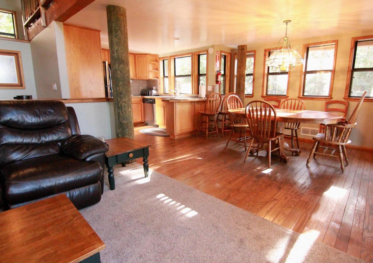 Tree House Lodge Йосемити-Уэст Экстерьер фото
